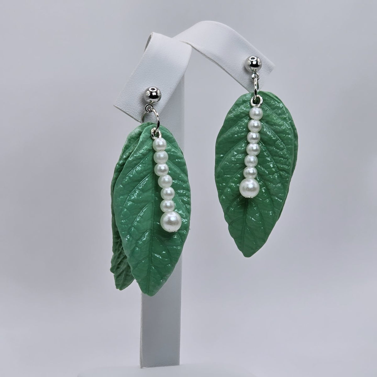 Verdant Pearl Drops