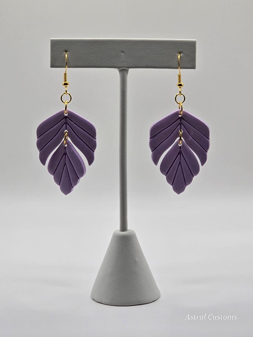 Hoja partida morada