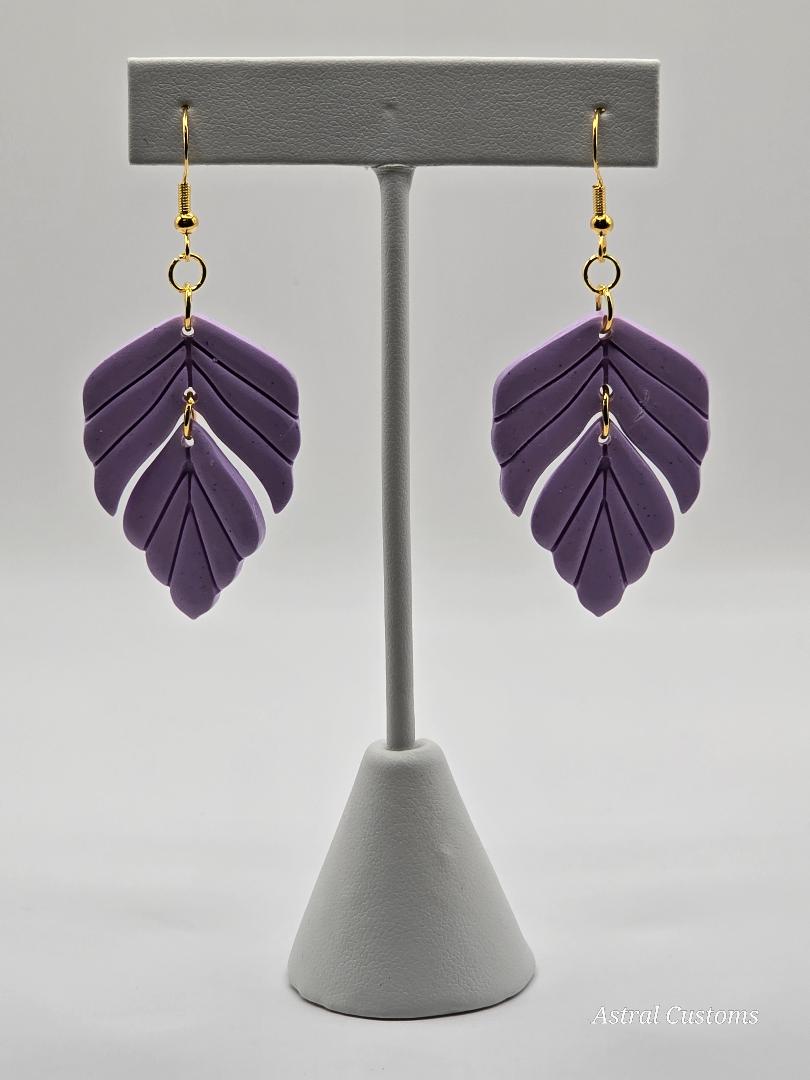 Hoja partida morada