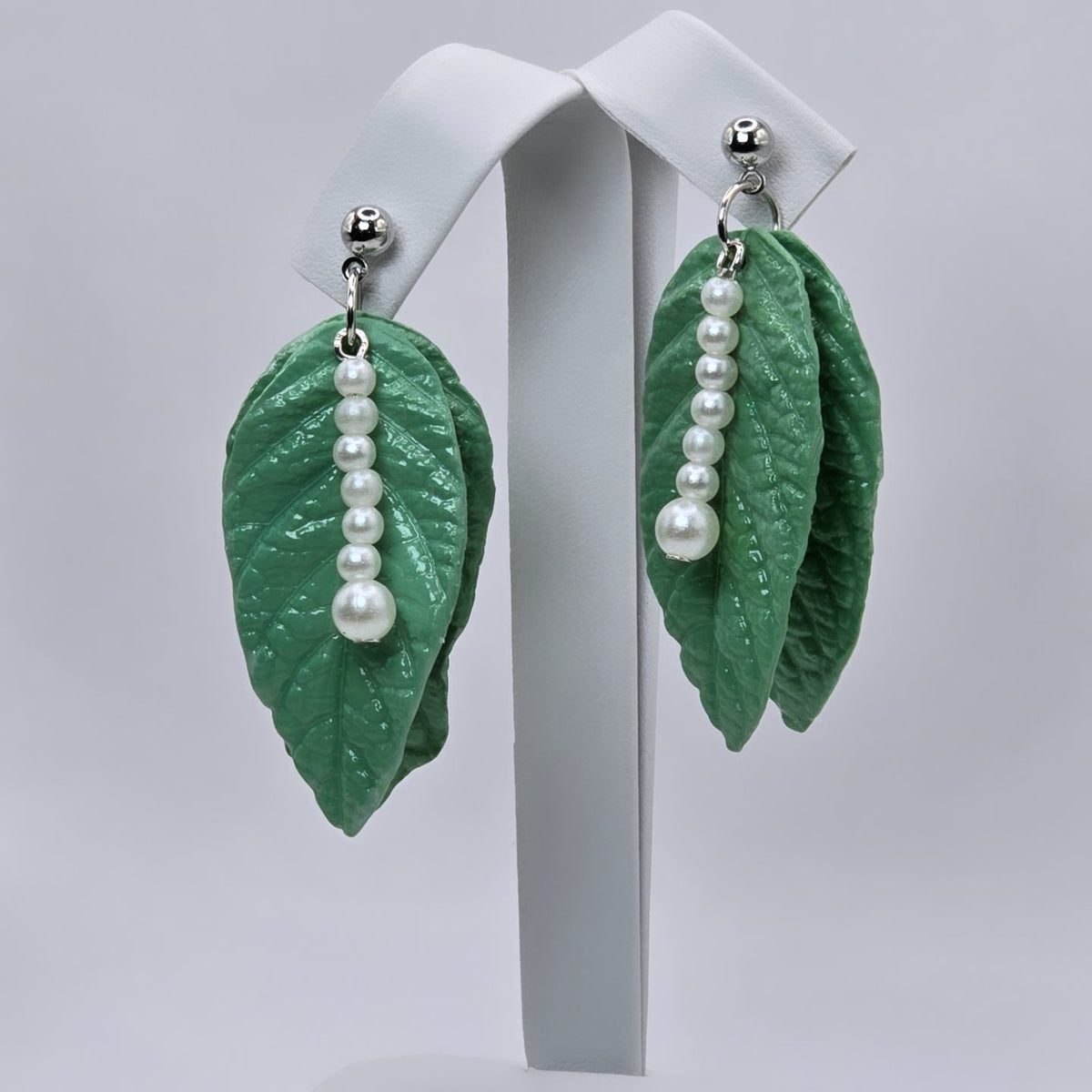 Verdant Pearl Drops