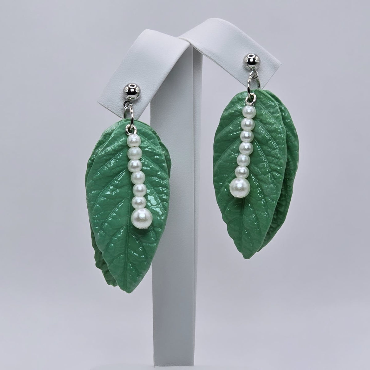 Verdant Pearl Drops